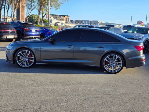 Used 2021 Audi S6 Premium Plus w/ S Sport Package image 32