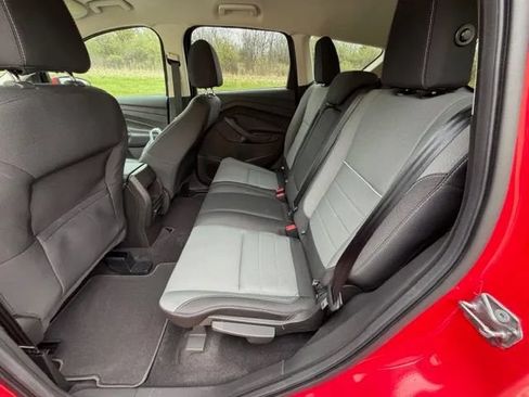 Used 2015 Ford Escape SE AWD/4WD image 15