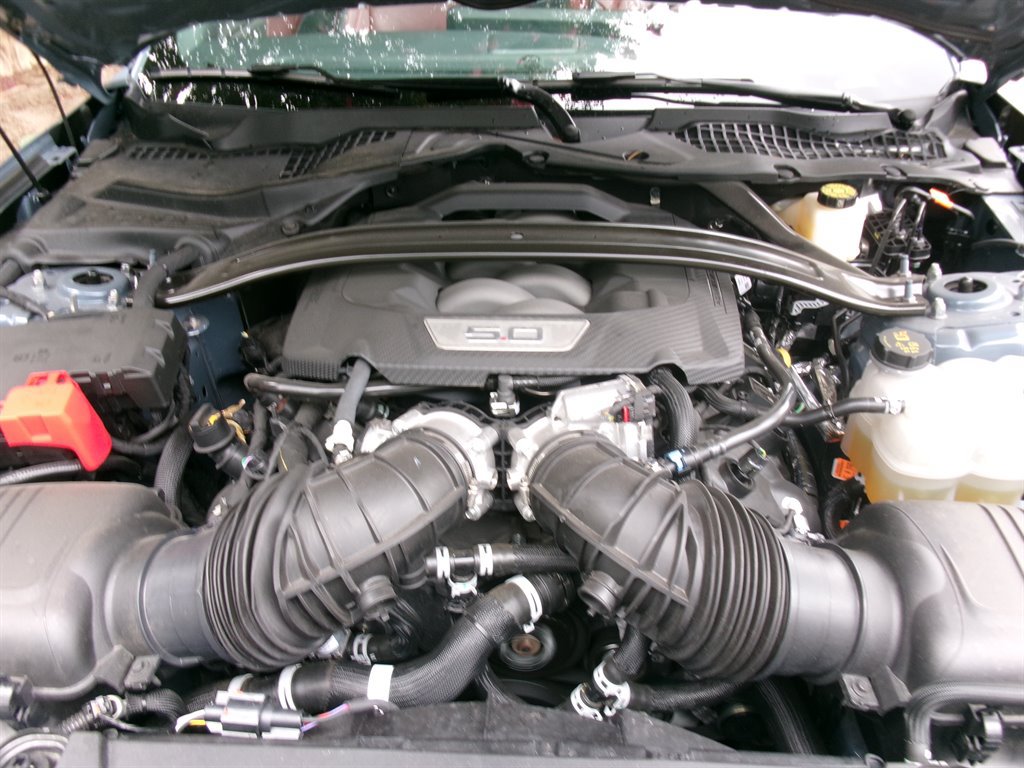 Used 2025 Ford Mustang GT Premium RWD image 35