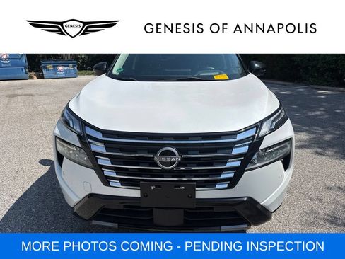 Used 2024 Nissan Rogue Platinum w/ Platinum Premium Package AWD/4WD image 2