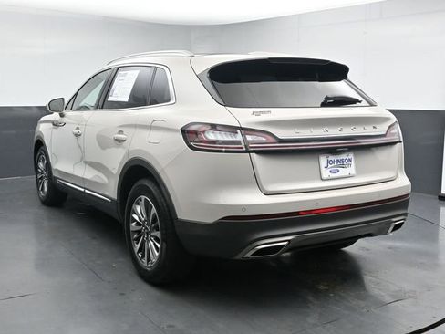 Used 2022 Lincoln Nautilus Reserve AWD/4WD image 7