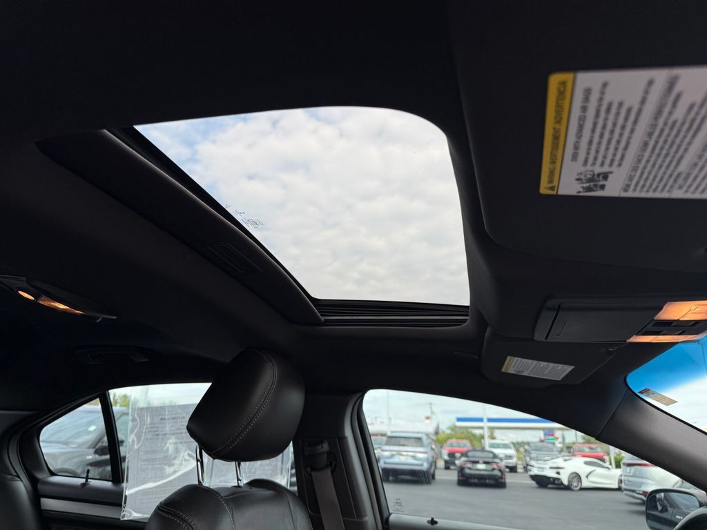 Used 2014 Ford Taurus SEL w/ Equipment Group 201A FWD image 18