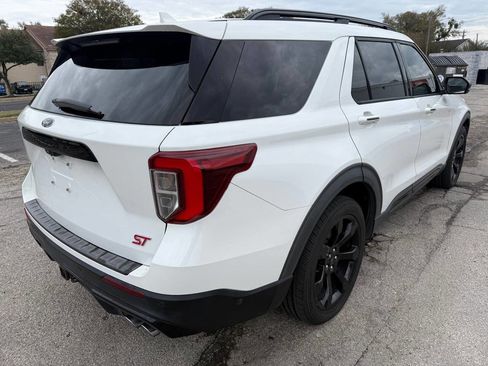Used 2020 Ford Explorer ST w/ ST Street Pack image 6