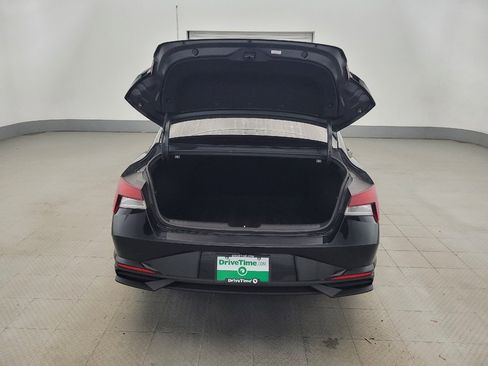 Used 2022 Hyundai Elantra SEL image 29