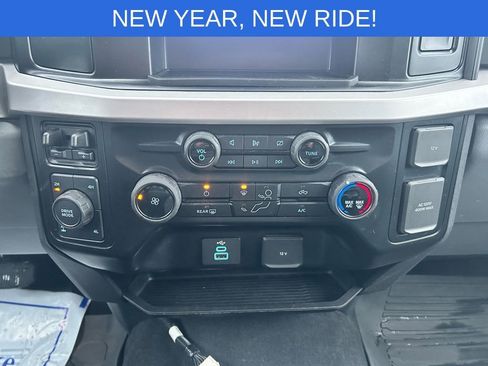 Certified 2024 Ford F350 XLT image 30