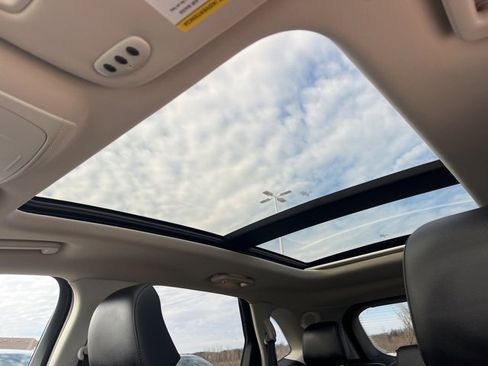 Used 2024 Ford Edge Titanium w/ Equipment Group 301A image 34