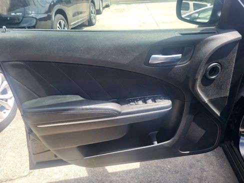 Used 2022 Dodge Charger SXT RWD image 34