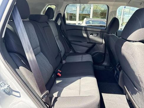 New 2026 Nissan Rogue SV w/ Cold Weather Package AWD/4WD image 20