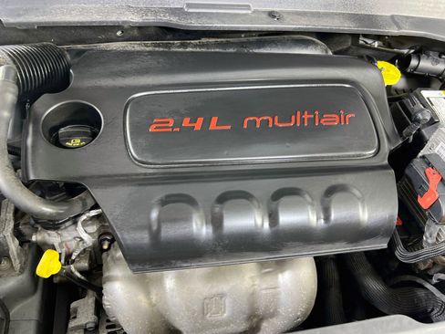 Used 2022 Jeep Compass Limited w/ Sun and Sound Group AWD/4WD image 30