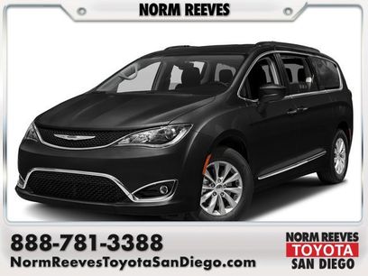 Used 2017 Chrysler Pacifica Touring-L Plus w/ Advanced Safetytec Group