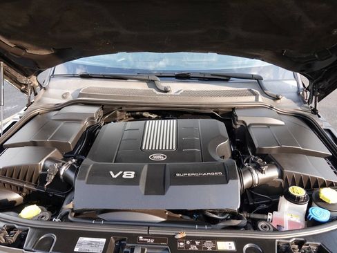 Used 2011 Land Rover Range Rover Sport Supercharged AWD/4WD image 93