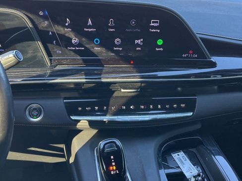 Used 2023 Cadillac Escalade ESV Sport w/ LPO, ONYX Package image 13