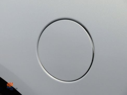 Used 2003 Lincoln Town Car Executive image 29