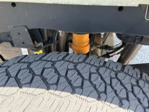 Used 2022 Ford F250 XL w/ Power Equipment Group AWD/4WD image 13