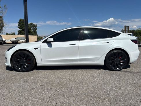 Used 2022 Tesla Model 3 Performance AWD/4WD image 4