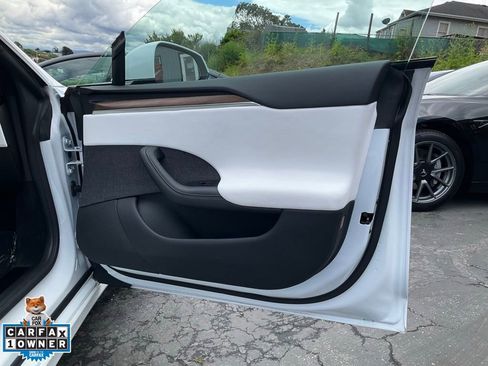 Used 2022 Tesla Model S AWD/4WD image 73