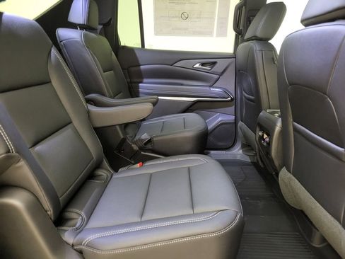 New 2026 Chevrolet Traverse LT w/ Midnight/Sport Edition image 39