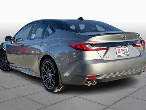 Used 2025 Toyota Camry XSE FWD image 12