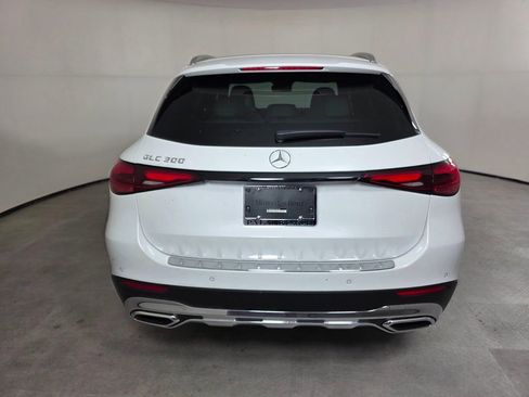 New 2026 Mercedes-Benz GLC 300 image 5