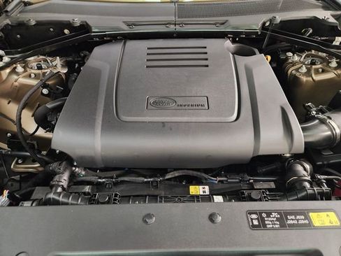 New 2026 Land Rover Defender 110 S AWD/4WD image 31