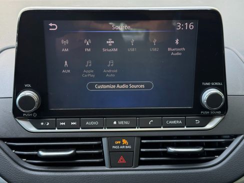 Used 2020 Nissan Altima 2.5 SR FWD image 22