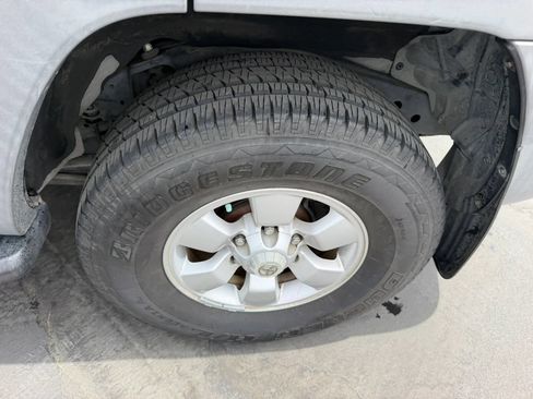 Used 2003 Toyota 4Runner SR5 RWD image 28