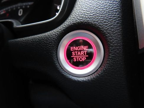 Used 2022 Honda CR-V Touring image 14