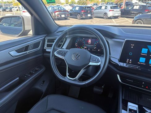 Used 2026 Volkswagen Atlas Cross Sport SE AWD/4WD image 38