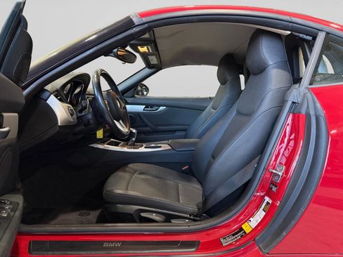 Used 2012 BMW Z4 sDrive28i RWD image 10
