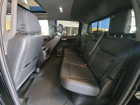 Used 2025 GMC Sierra 1500 Denali AWD/4WD image 23