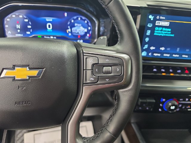 Used 2024 Chevrolet Silverado 1500 High Country w/ Technology Package AWD/4WD image 17