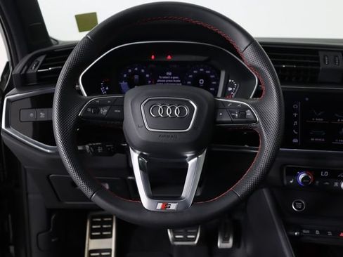 Used 2025 Audi Q3 2.0T Premium Plus AWD/4WD image 22
