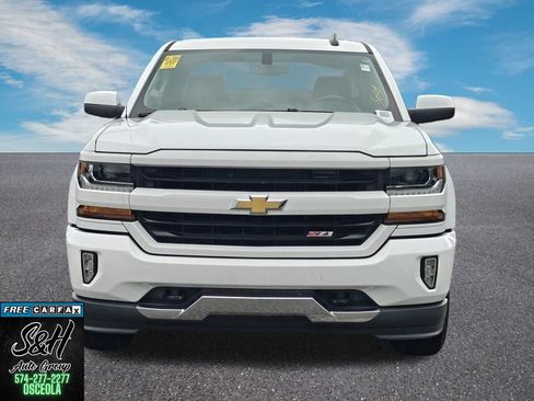 Used 2018 Chevrolet Silverado 1500 LT w/ All Star Edition AWD/4WD image 11