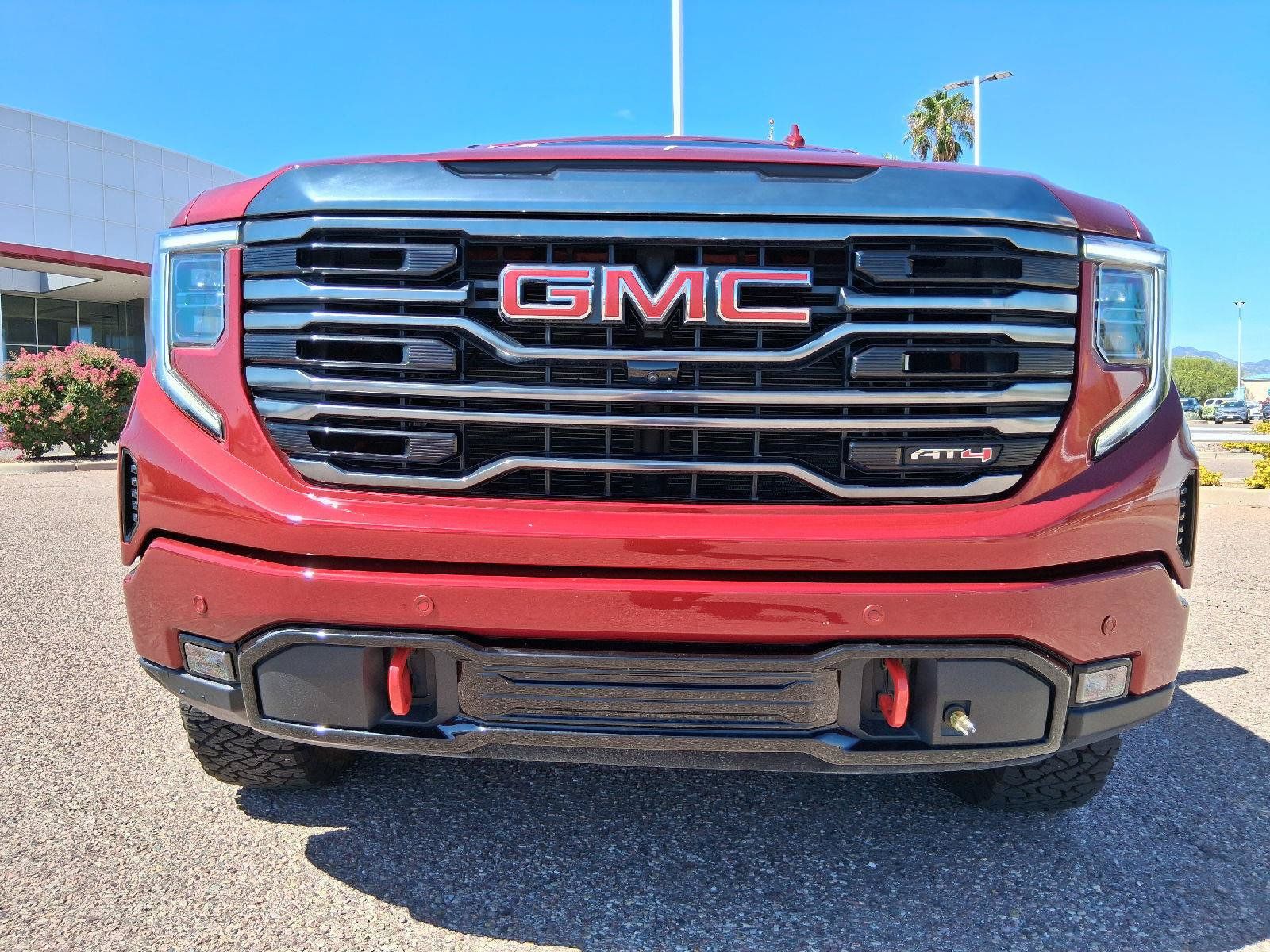 Used 2024 GMC Sierra 1500 AT4 w/ Technology Package AWD/4WD image 11