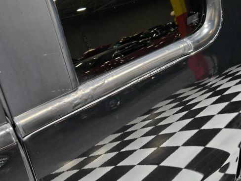 Used 2010 Ford F150 Raptor image 35