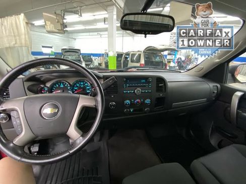 Used 2013 Chevrolet Silverado 2500 LT w/ Snow Plow Prep Package AWD/4WD image 24