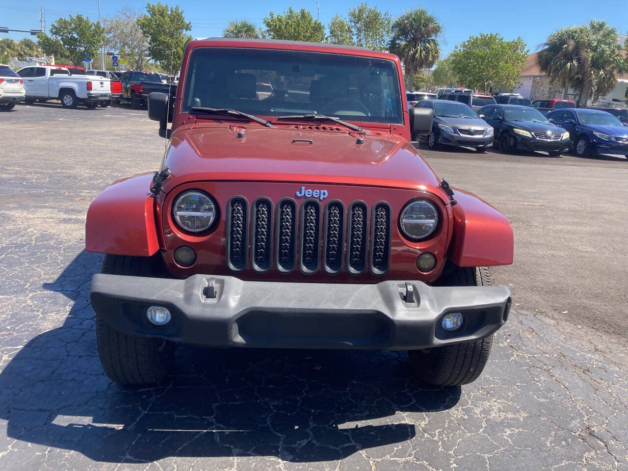 Used 2007 Jeep Wrangler Unlimited Sahara w/ Trailer Tow Group AWD/4WD image 4