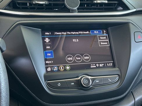 Used 2023 Chevrolet TrailBlazer LT FWD image 24