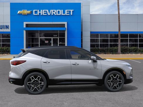 New 2025 Chevrolet Blazer RS w/ Driver Confidence II Package image 5