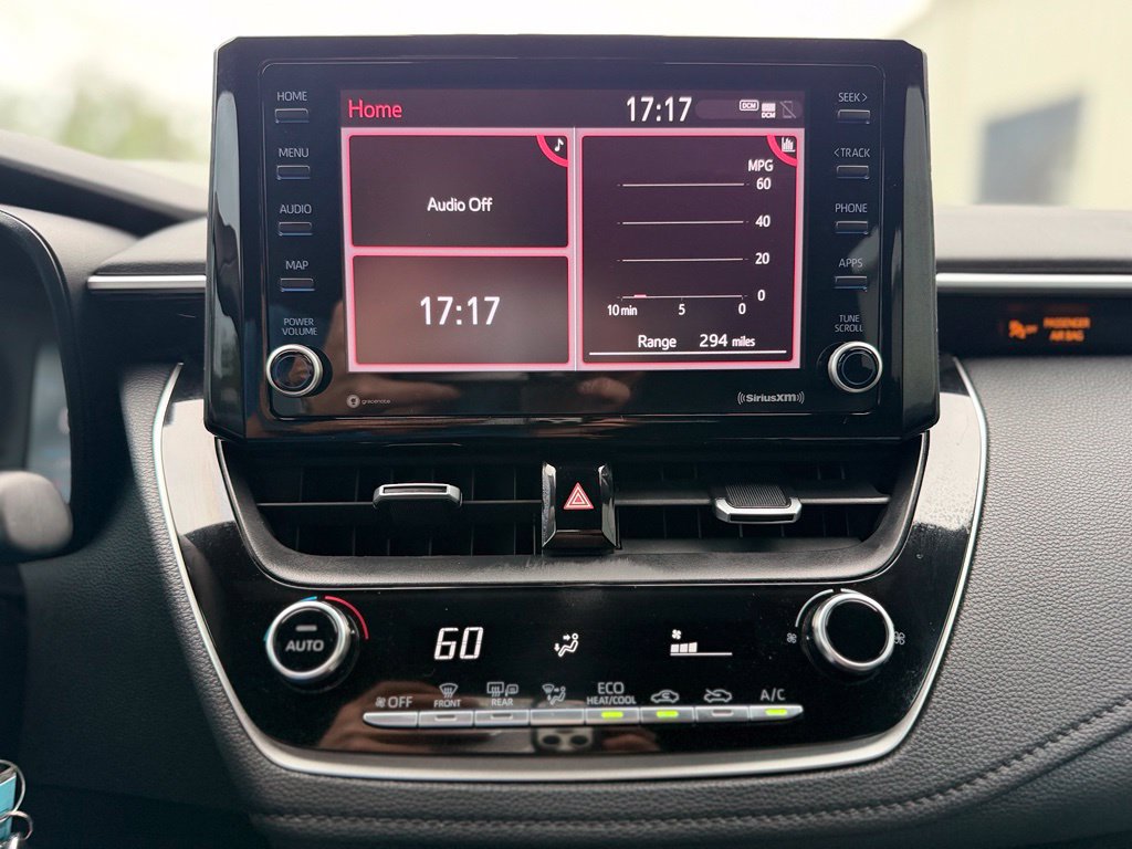 Used 2022 Toyota Corolla SE FWD image 28