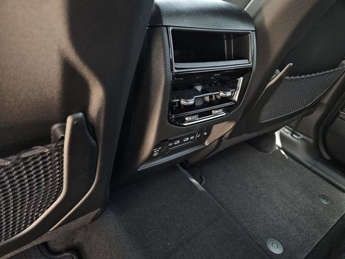 New 2026 Jeep Grand Cherokee Limited AWD/4WD image 12