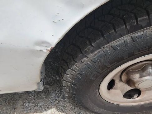 Used 2000 Ford F150 XL RWD image 5