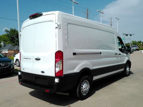 Used 2023 Ford Transit 250 Medium Roof AWD image 6