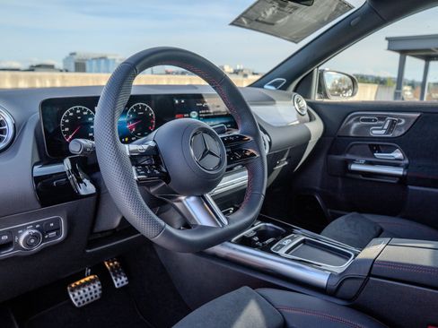 Certified 2026 Mercedes-Benz GLA 250 4MATIC image 15