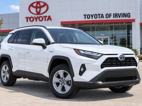 Used 2023 Toyota RAV4 XLE w/ Convenience Package AWD/4WD image 1