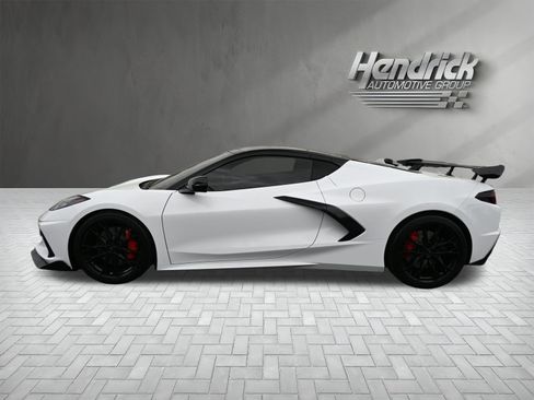 Used 2023 Chevrolet Corvette Stingray Preferred Cpe w/ Z51 Performance Package RWD image 8