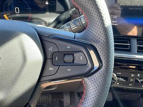 New 2026 Chevrolet Trax RS w/ Sunroof Package image 23