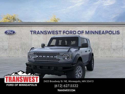 New 2025 Ford Bronco Badlands AWD/4WD image 2