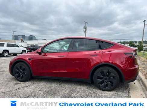 Used 2025 Tesla Model Y Long Range AWD/4WD image 5