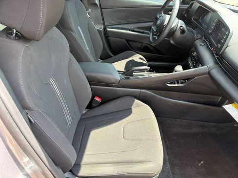Certified 2026 Hyundai Elantra Sport FWD image 13